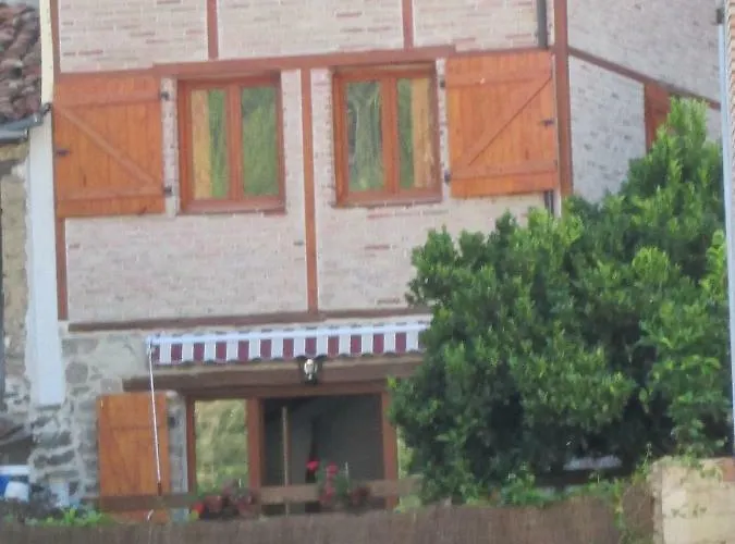 La Salamandra Feriehus El Arenal (Castile and Leon)